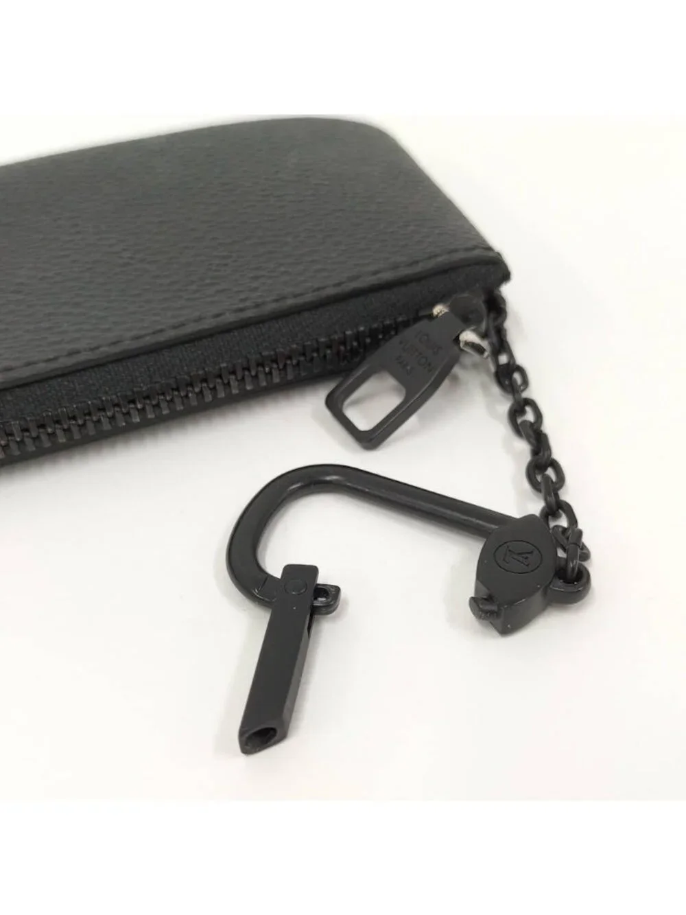 Louis Vuitton Card & Key Case Pochette Cles Monogram Midnight Key Holder
